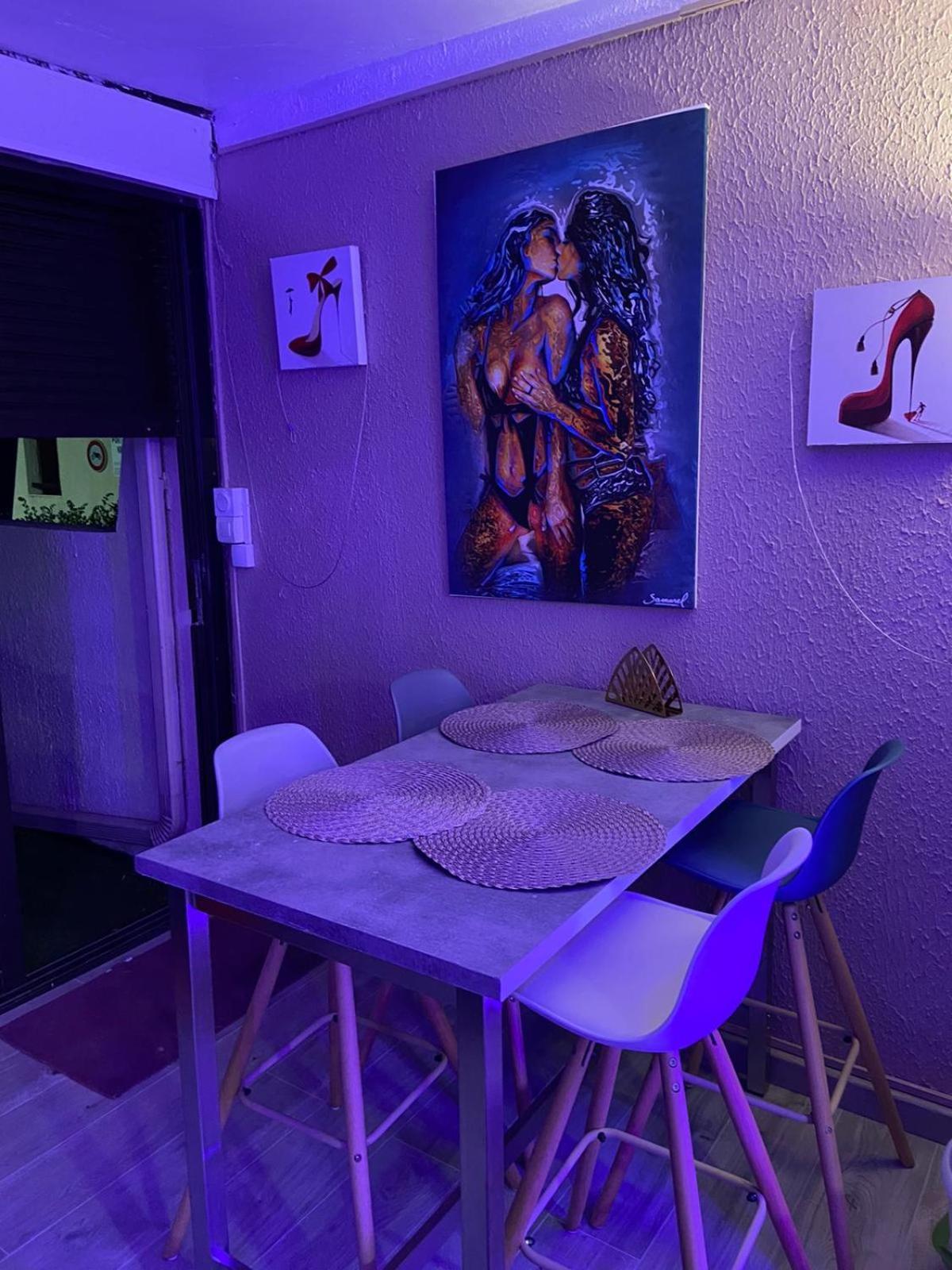 Purple Secret Naturiste 阿格德 外观 照片